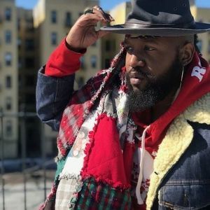 Meet your Posher, Dominick